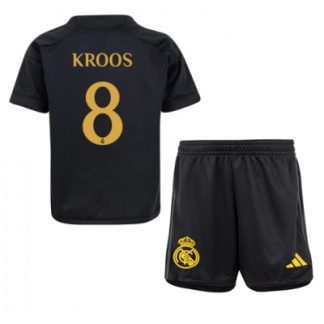 Najcenejši Otroški Nogometni dresi komplet Real Madrid Tretji 2023-24 tisk Toni Kroos 8