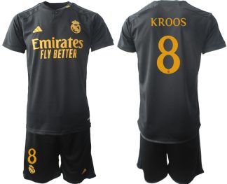 Novo Prodajo Moški Nogometni dresi kompleti Real Madrid Tretji 2023-24 Toni Kroos 8