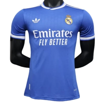 Poceni Moški Nogometni dresi Real Madrid Tretji 2025-26 modra po naročilu