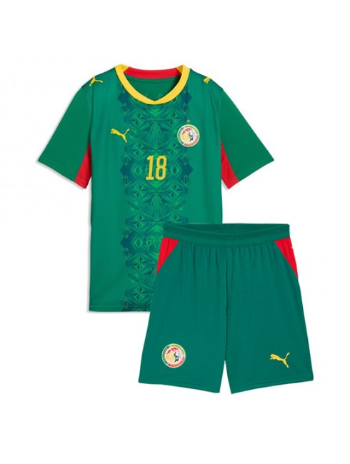 Najcenejši Otroški kompleti Senegal SP 2026 Gostujoči nogometni dres z imenom Ismaila Sarr #18