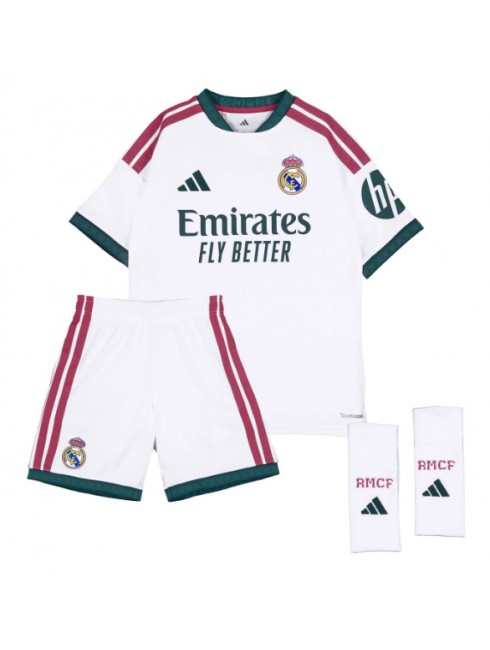 Najcenejši Otroški Nogometni dres Real Madrid Domači 2026-27 Federico Valverde #8 bela -1