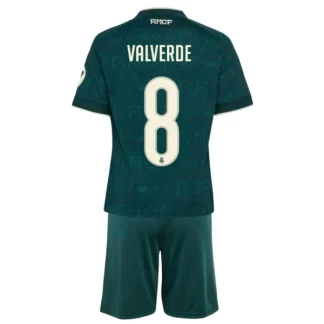 Najcenejši Otroški nogometni dres Federico Valverde #8 Real Madrid Gostujoči 2026-27