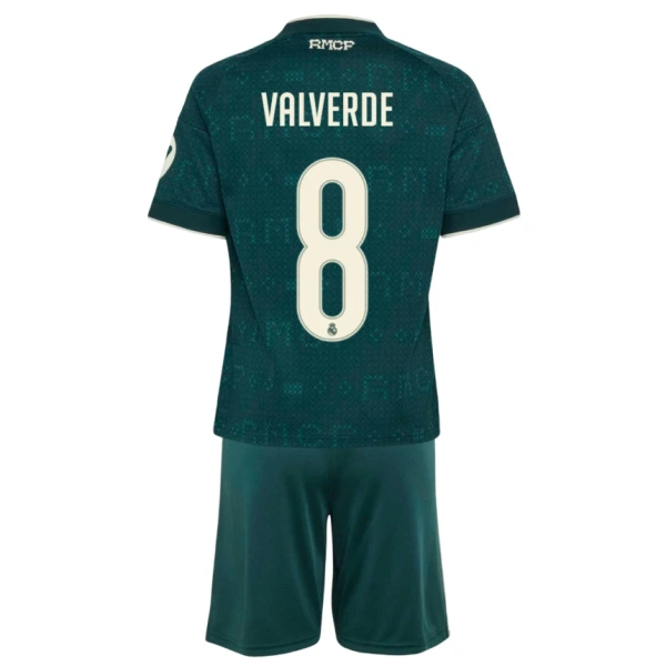 Najcenejši Otroški nogometni dres Federico Valverde #8 Real Madrid Gostujoči 2026-27